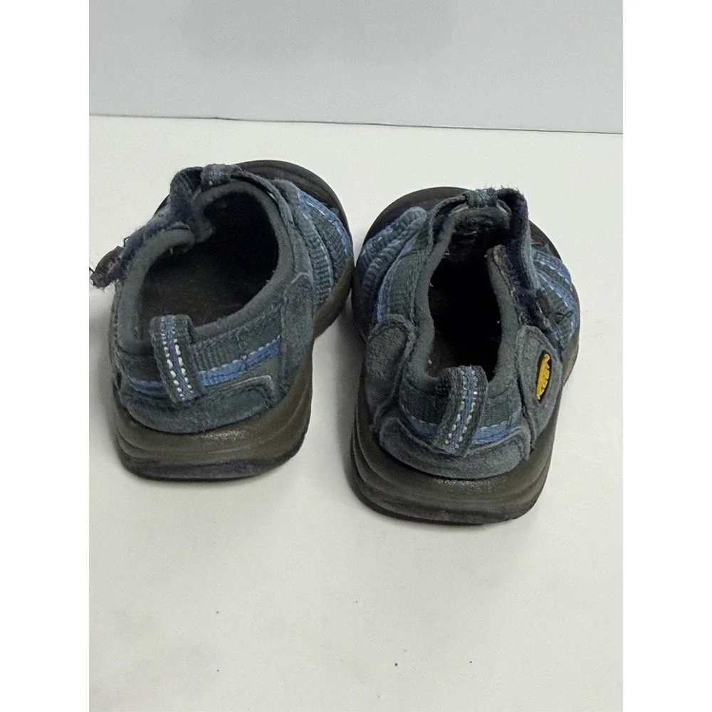KEEN Newport H2 Sandals Kids Toddler Size 4 Closed Toe Water Shoes Washable C-4